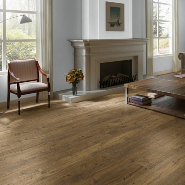 Quickstep Eligna Laminate Flooring in Reclaimed Chestnut Antique UW1543