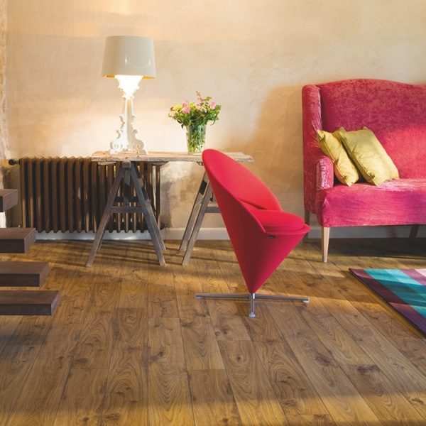 Quickstep Elite Laminate Flooring in Old White Oak Natural ...